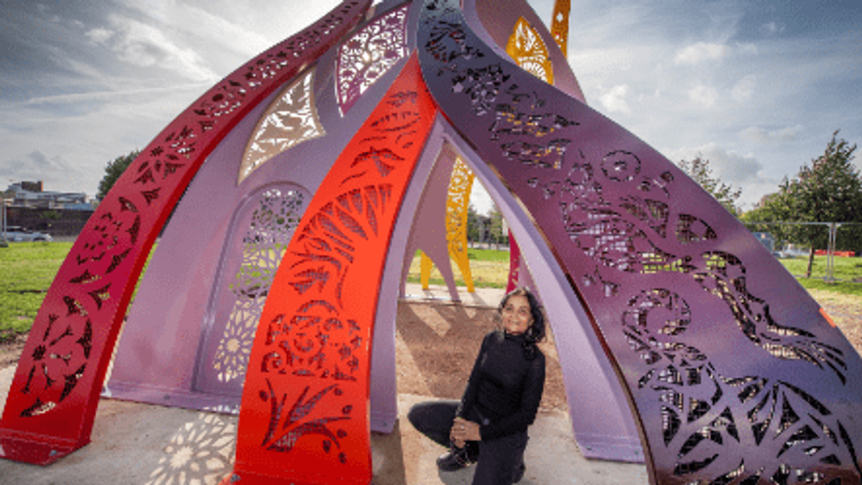Sculpture installed in Leicester to commemorate arrival of Ugandan Asians