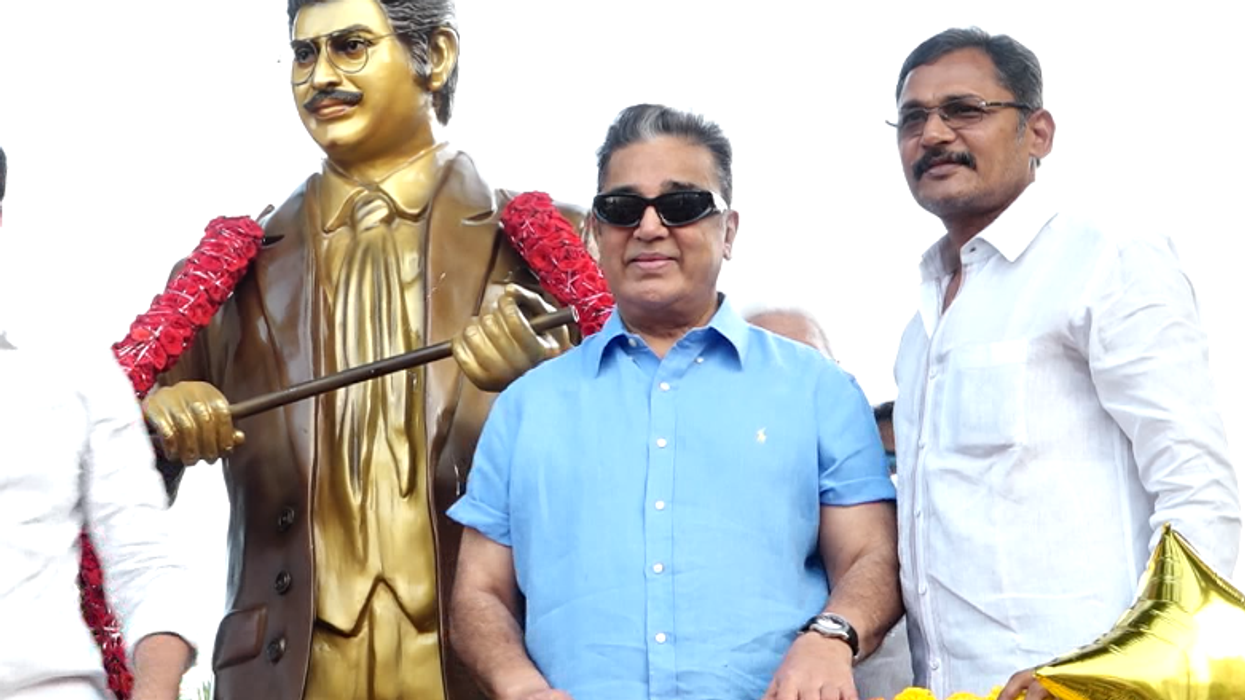 Kamal Haasan unveils statue of superstar Ghattamaneni Krishna