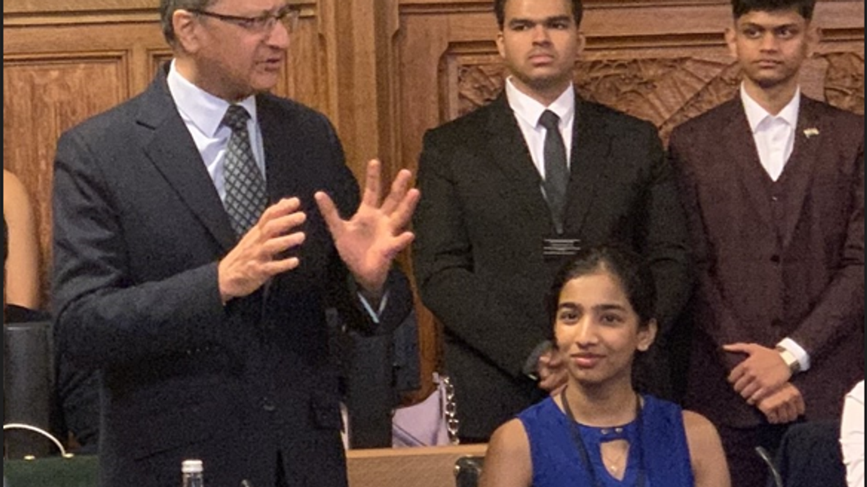 Shailesh Vara MP meets Indian student leaders