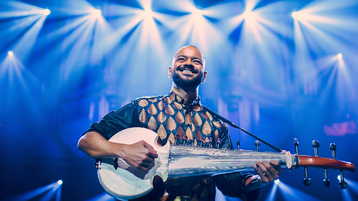 Soumik Datta wins EasternEye Award for Music (Traditional)