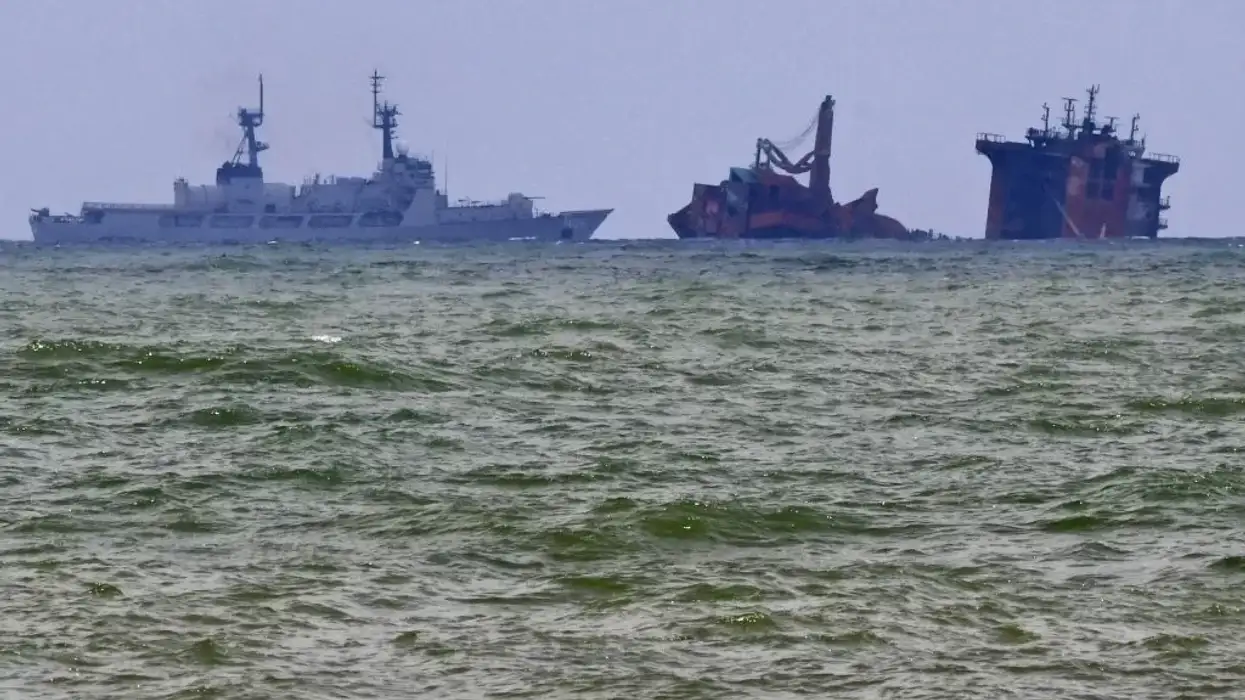 Sri Lankan Fishermen feel helpless due to X-Press Pearl disaster