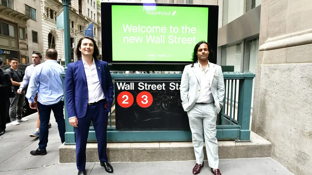 Robinhood faces muted stock market debut