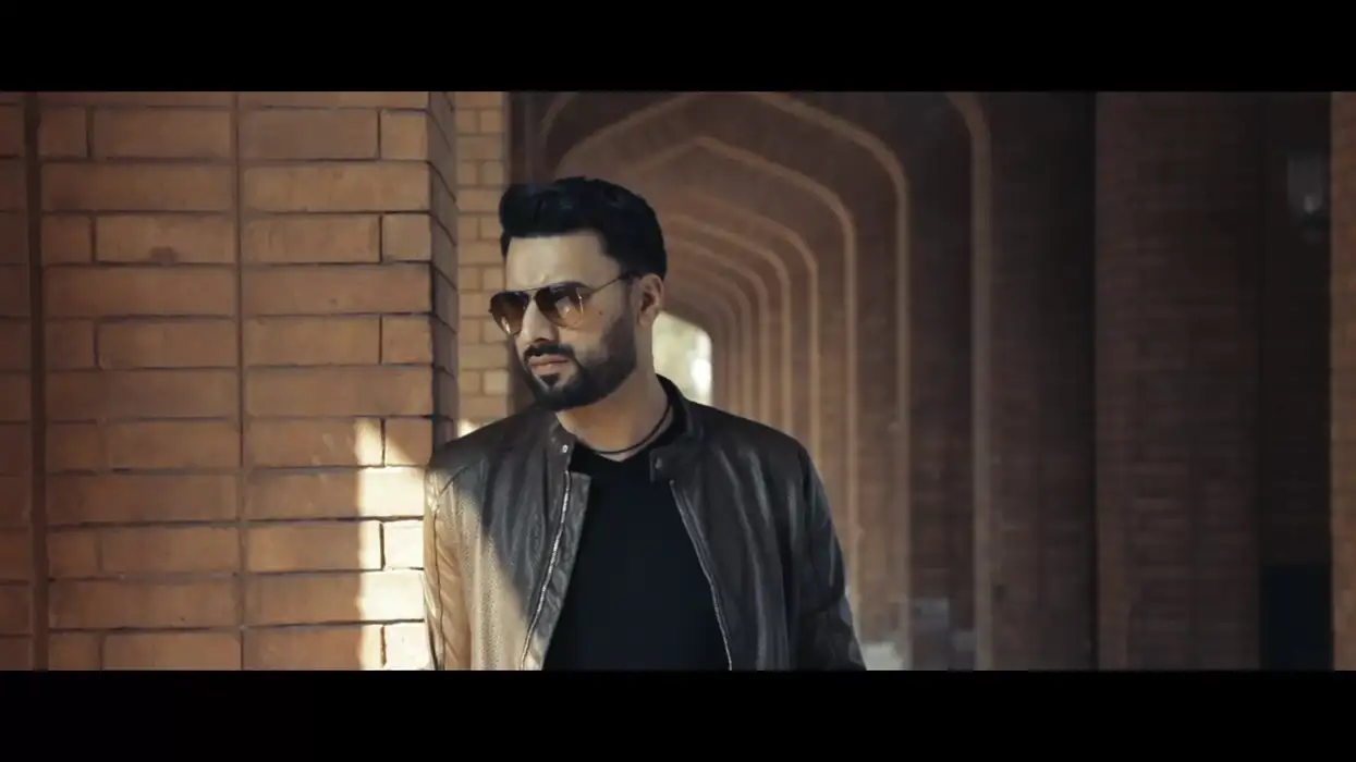 Singer Zaheer Abbas Khan returns with a live performance for a good cause