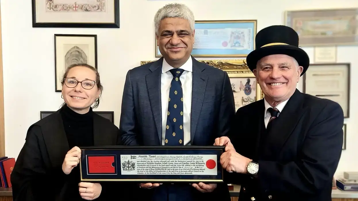 Manish Tiwari receives The Freedom of the City of London title