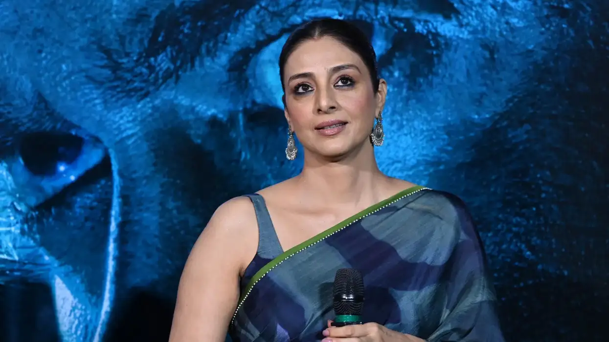 Tabu wraps filming for Auron Mein Kahan Dum Tha
