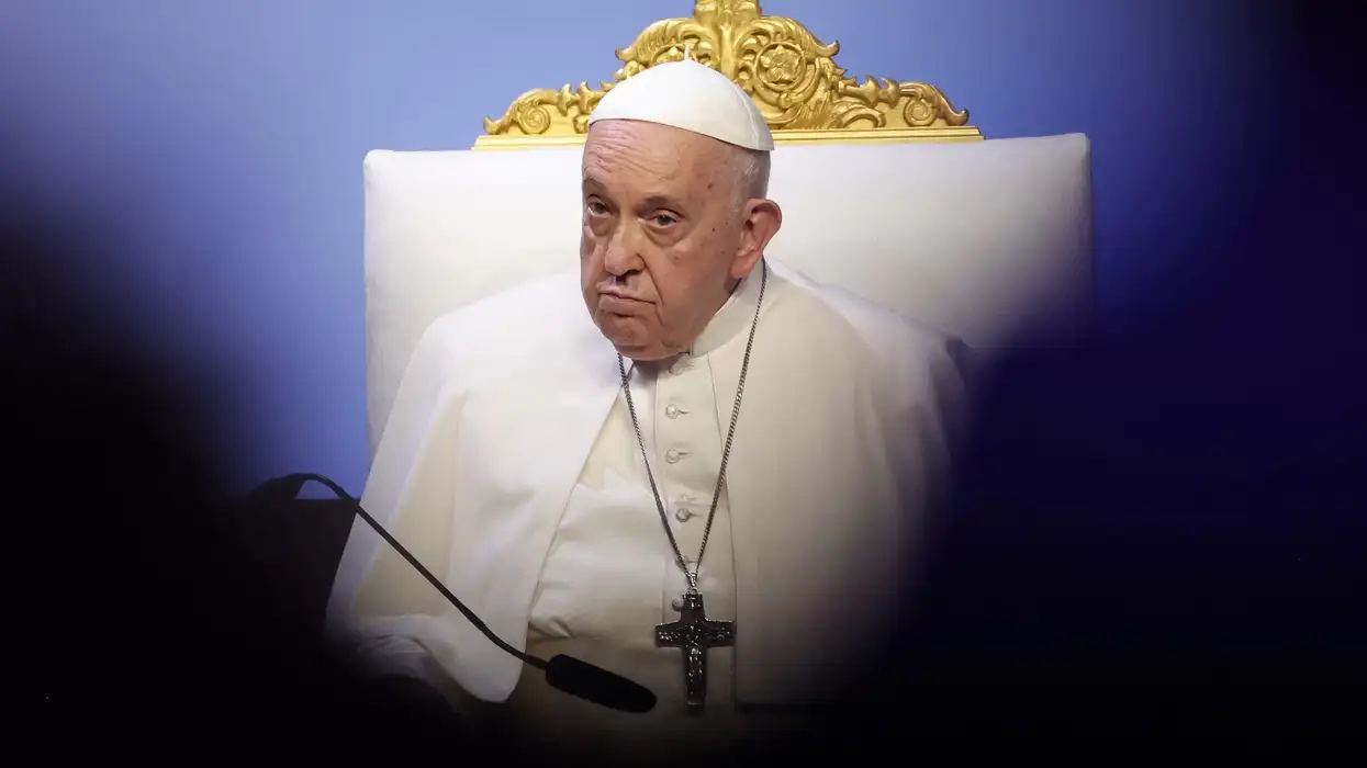 Pope condemns body shaming, shares personal childhood experience