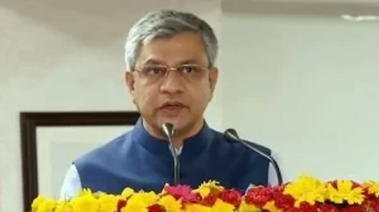 India probing iPhone hacking complaints: IT minister