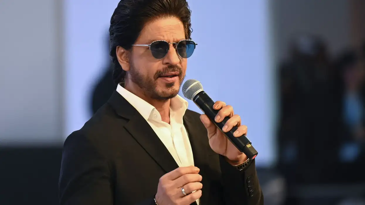 Return of community viewing important for Hindi cinema: SRK
