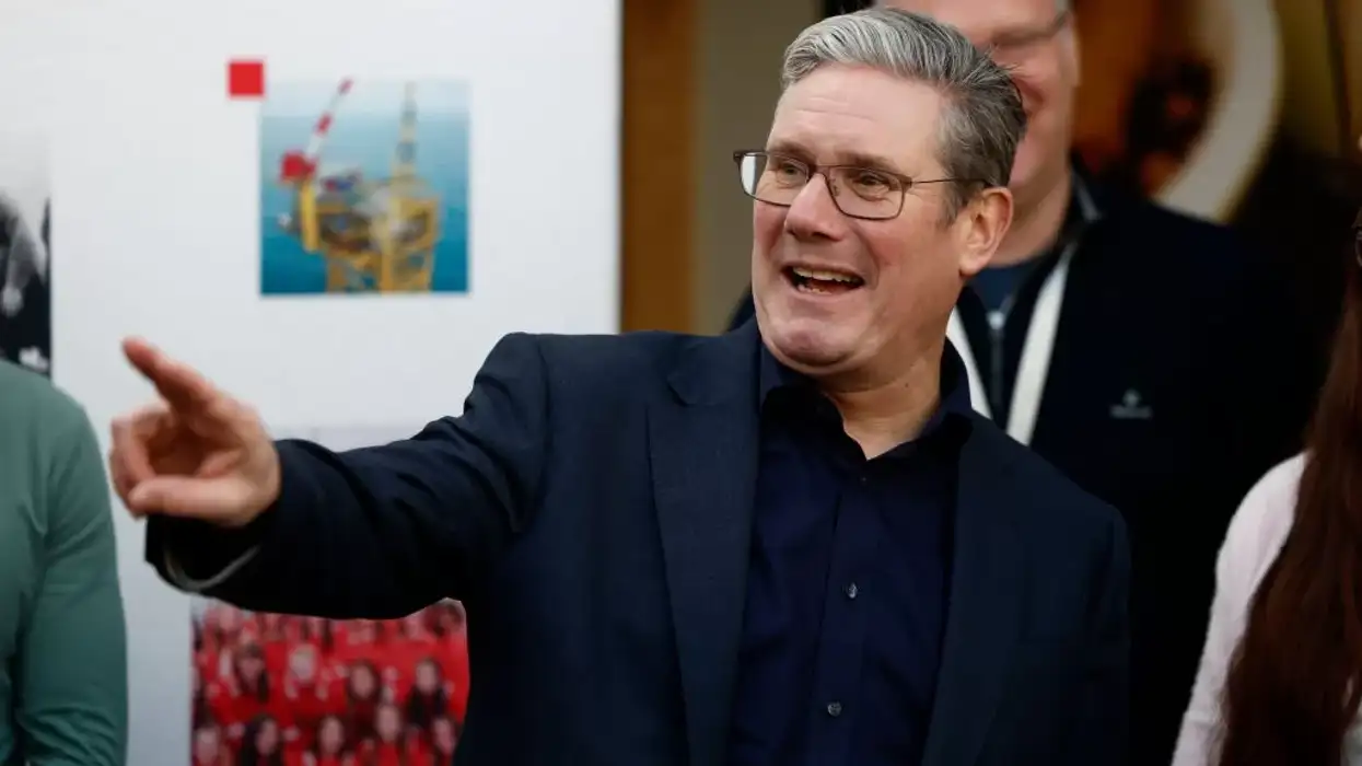 Starmer pledges growth; blames Tories for fiscal crisis