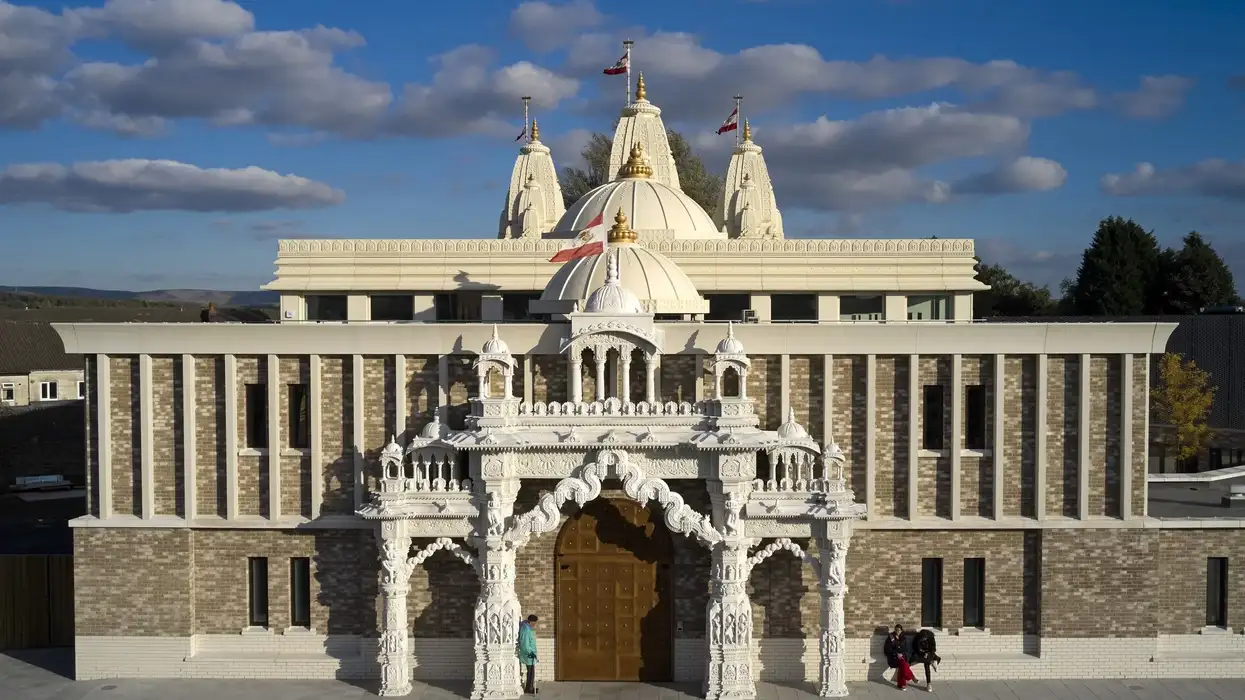 Shree Swaminarayan Mandir in Oldham partners with women’s charity to help BAME women combat domestic abuse
