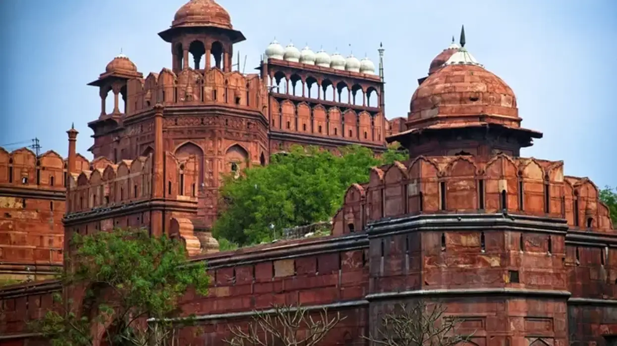 Red Fort, Qutub Minar top tourist draws in Delhi, survey shows