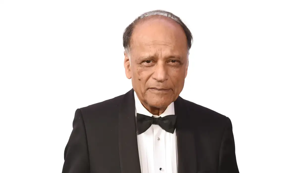 Prof Sir Partha Dasgupta