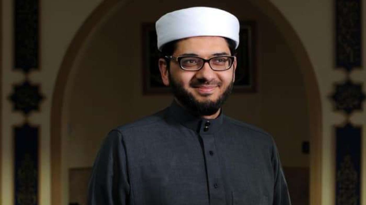 Imam Qari Asim condemns ‘totally unacceptable' Manchester synagogue attack