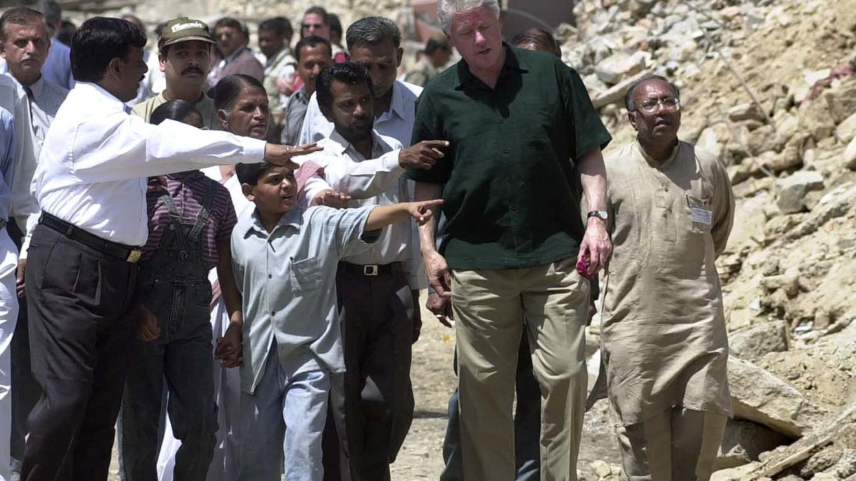 Bill Clinton recalls Gujarat and Kolkata visits in new book