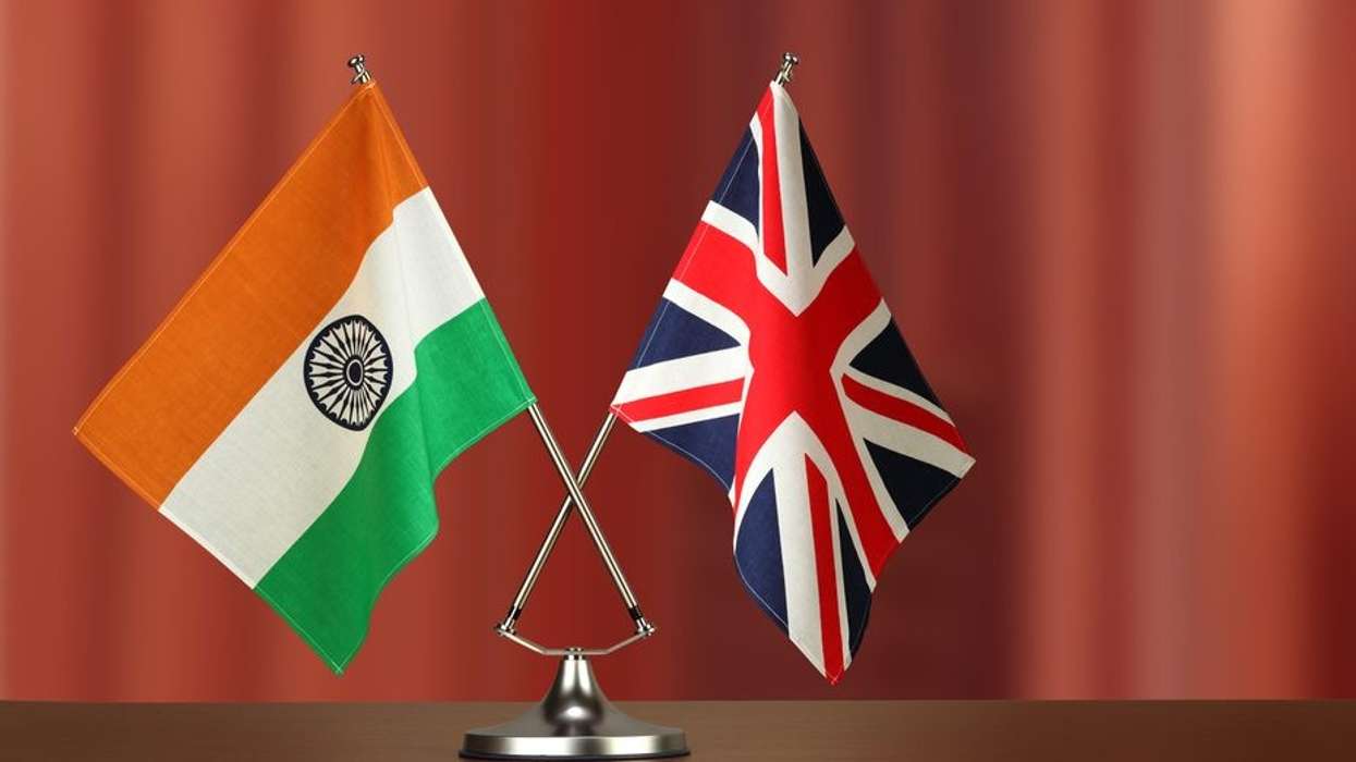 India and UK flags