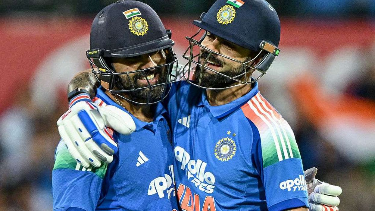 Rohit, Kohli shine as India crush Australia in final ODI