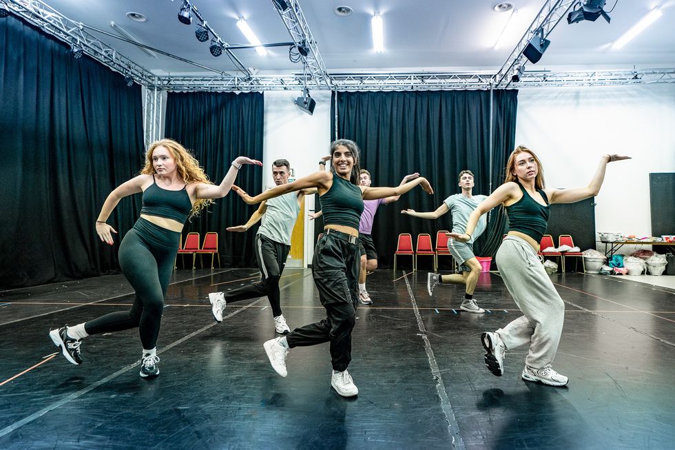 INSET 2 Ensemble Zaynah in the middle