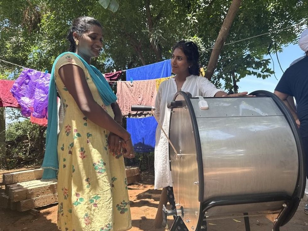 INSET 2 Nav Sawhney Washing Machine pic 2