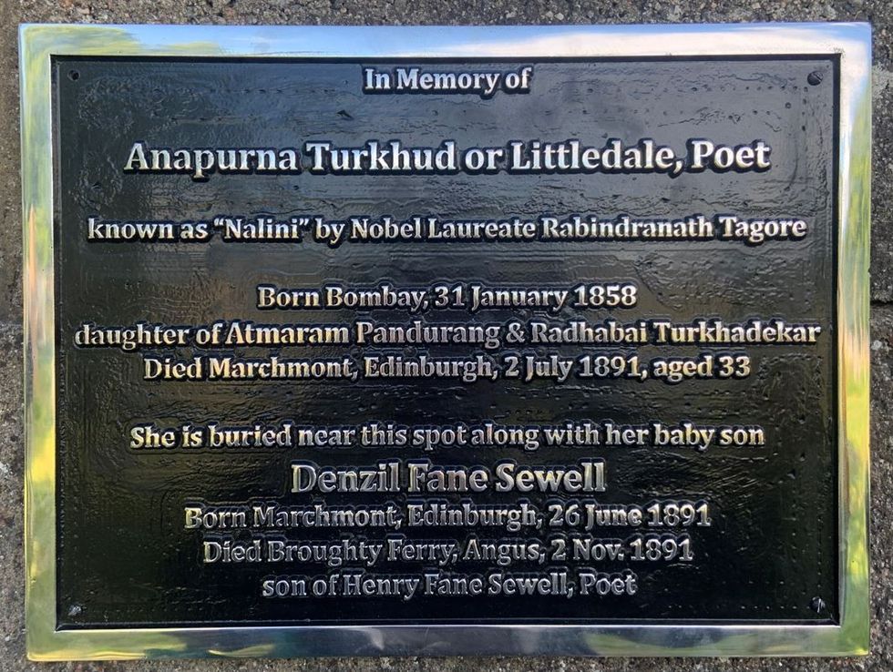 INSET 5 Annapurna memorial plaque