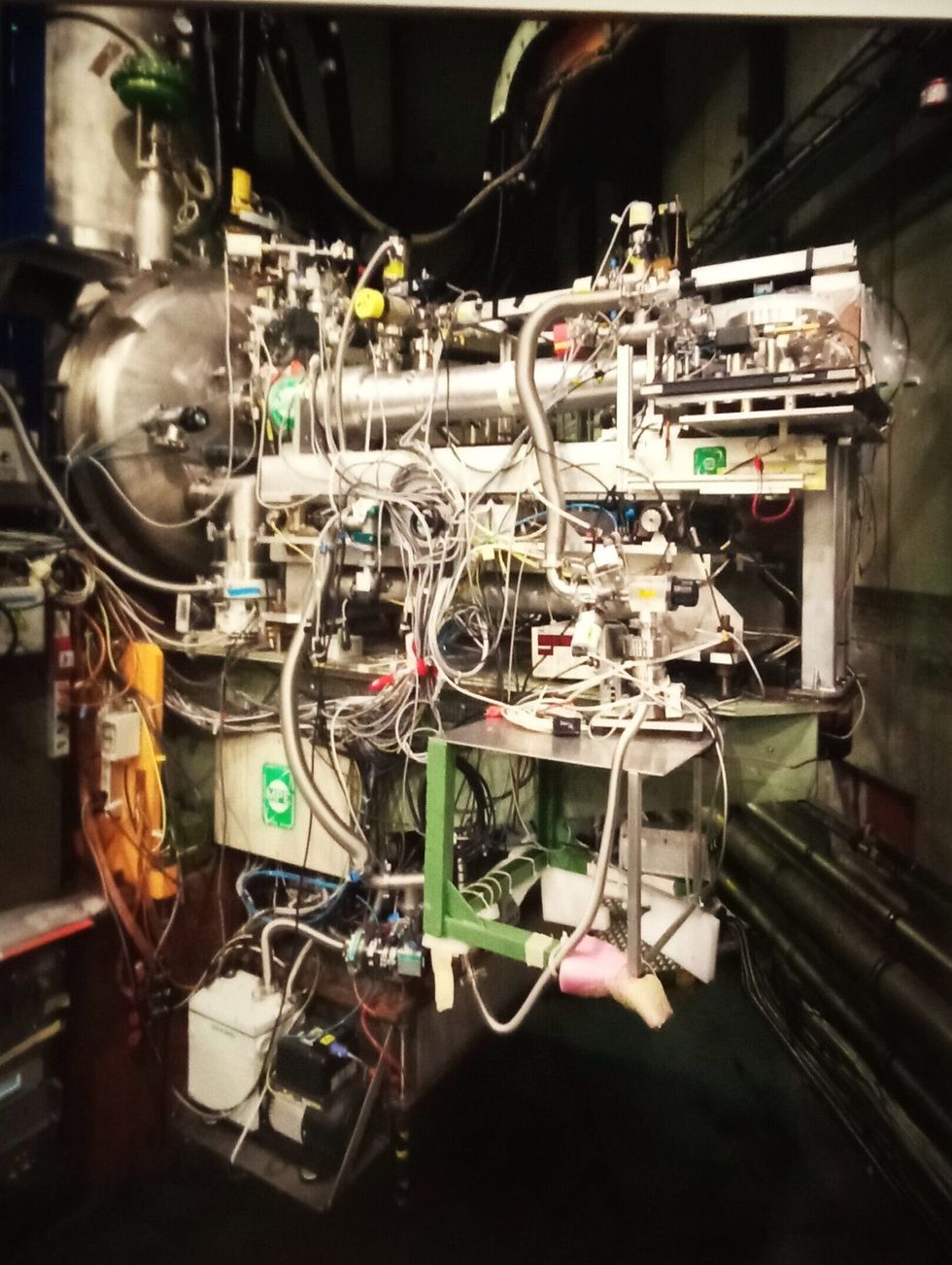 INSET 6 Fragile Beauty VA exhibition pic seven 19 May 2024 scaled e1716626220255