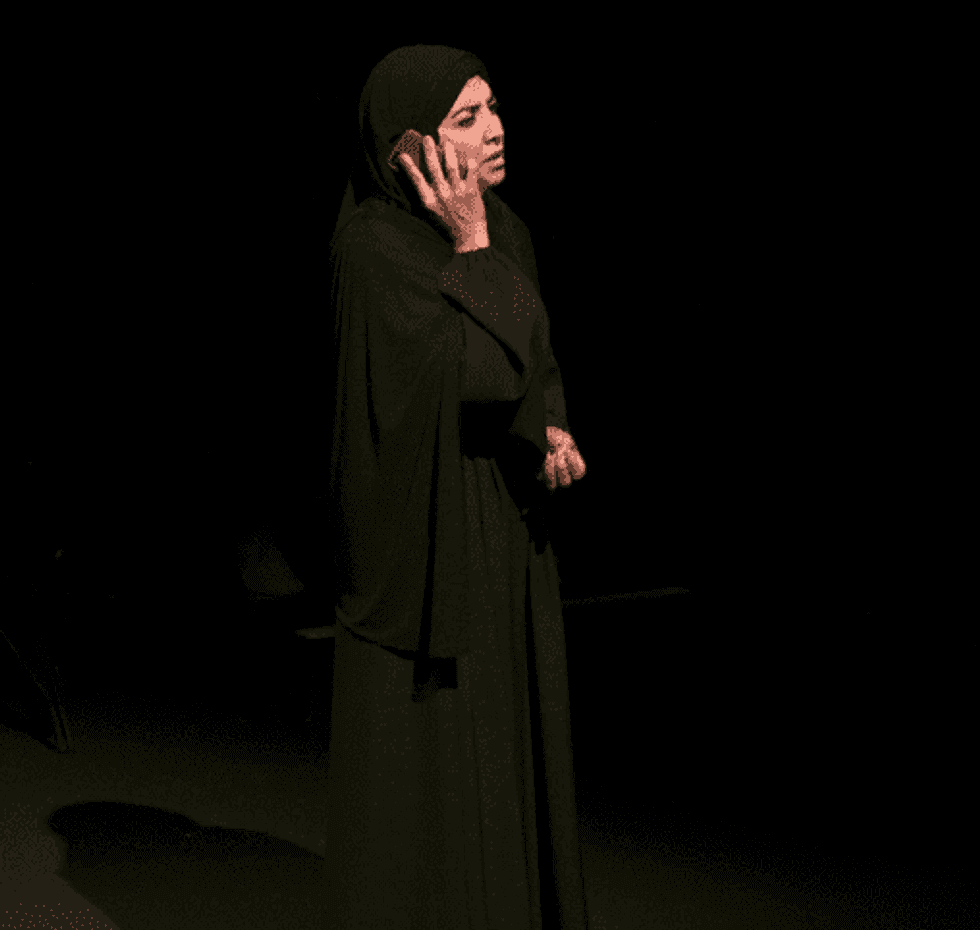 INSET Optional Houda Echouafni in Grenfell in the words of survivors at National Theatre c Myah Jeffers 9373