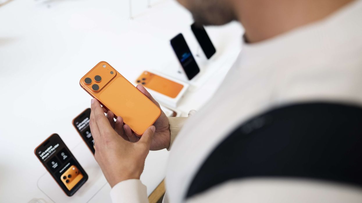 iOS 26 upgrade security