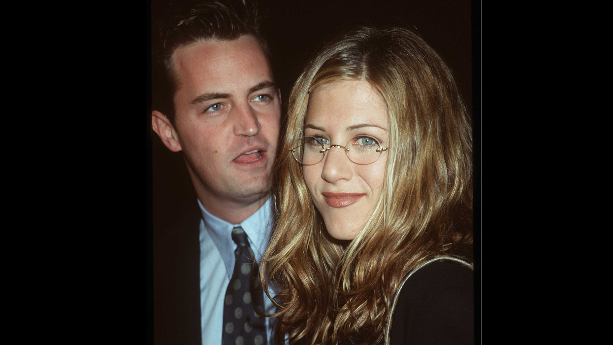 Jennifer Aniston Matthew Perry tribute