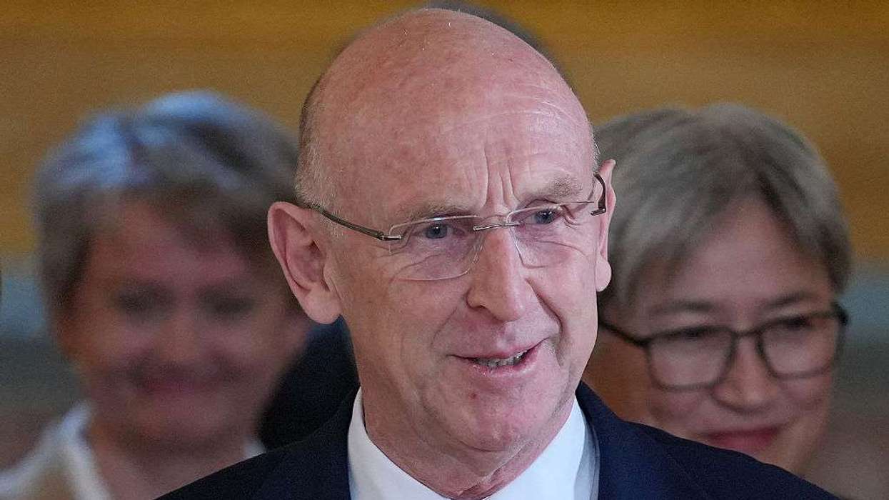 John-Healey-resings