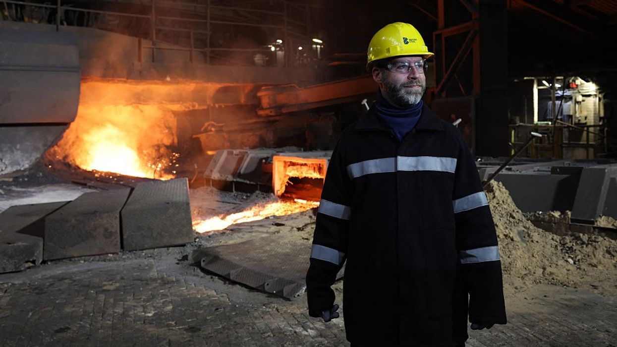 Jonathan Reynolds to visit China despite 'steel tensions'