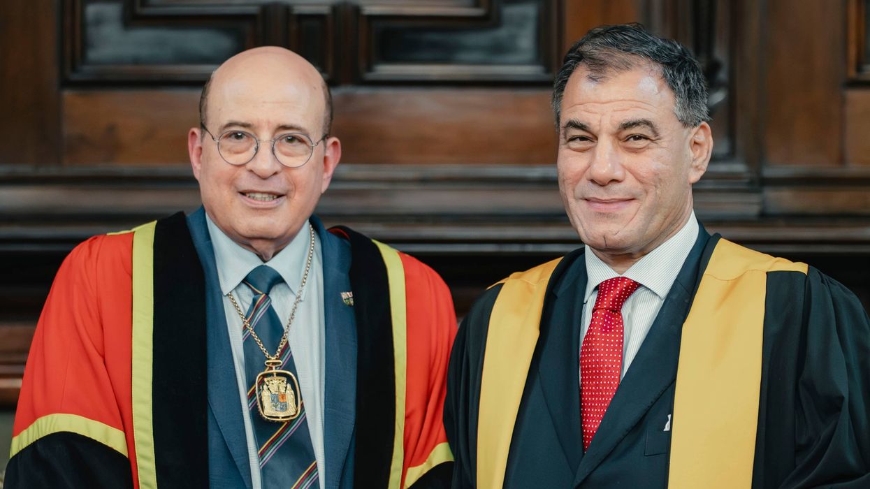 Lord Bilimoria honoured by Royal College of Physicians and Surgeons of Glasgow