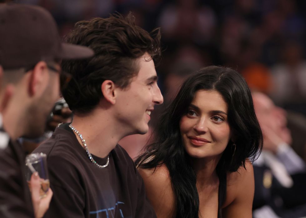 Kylie Jenner Reportedly Urges Timoth\u00e9e Chalamet to Avoid Intimate Scenes Amid 'Marty Supreme' Controversy