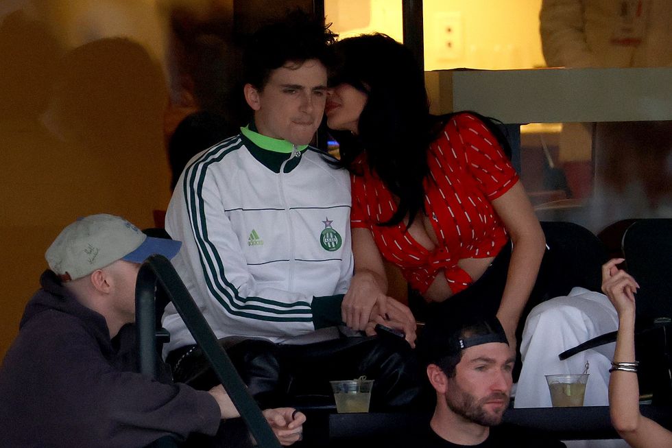 Kylie Jenner Reportedly Urges Timoth\u00e9e Chalamet to Avoid Intimate Scenes Amid 'Marty Supreme' Controversy