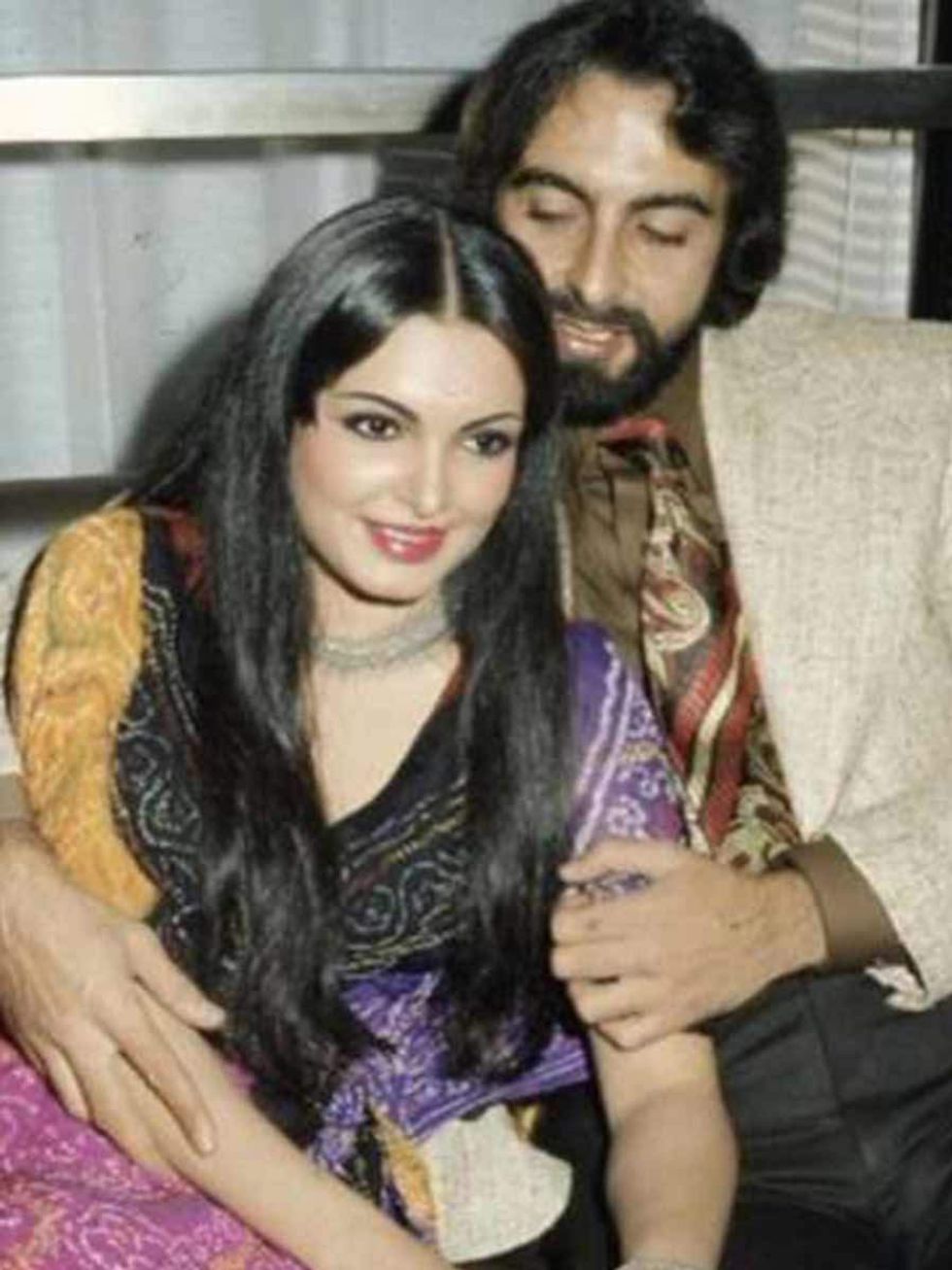 L Kabir Bedi Parveen Babi 483