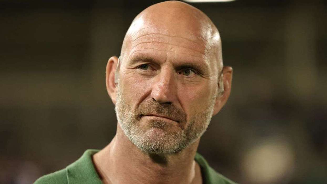 Lawrence Dallaglio is selling his World Cup medal to survive bankruptcy