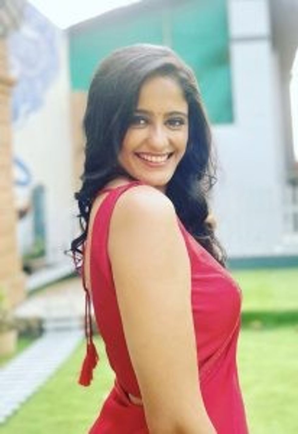 Lead Ayesha Singh 0521