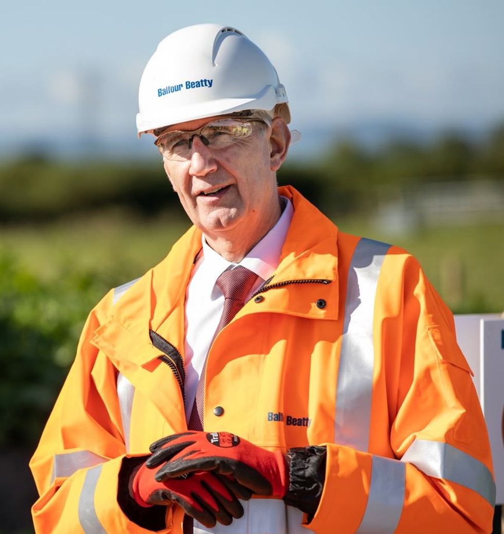 LEAD Inset 1 Quinn T Pylon Visit 20.09.21 005