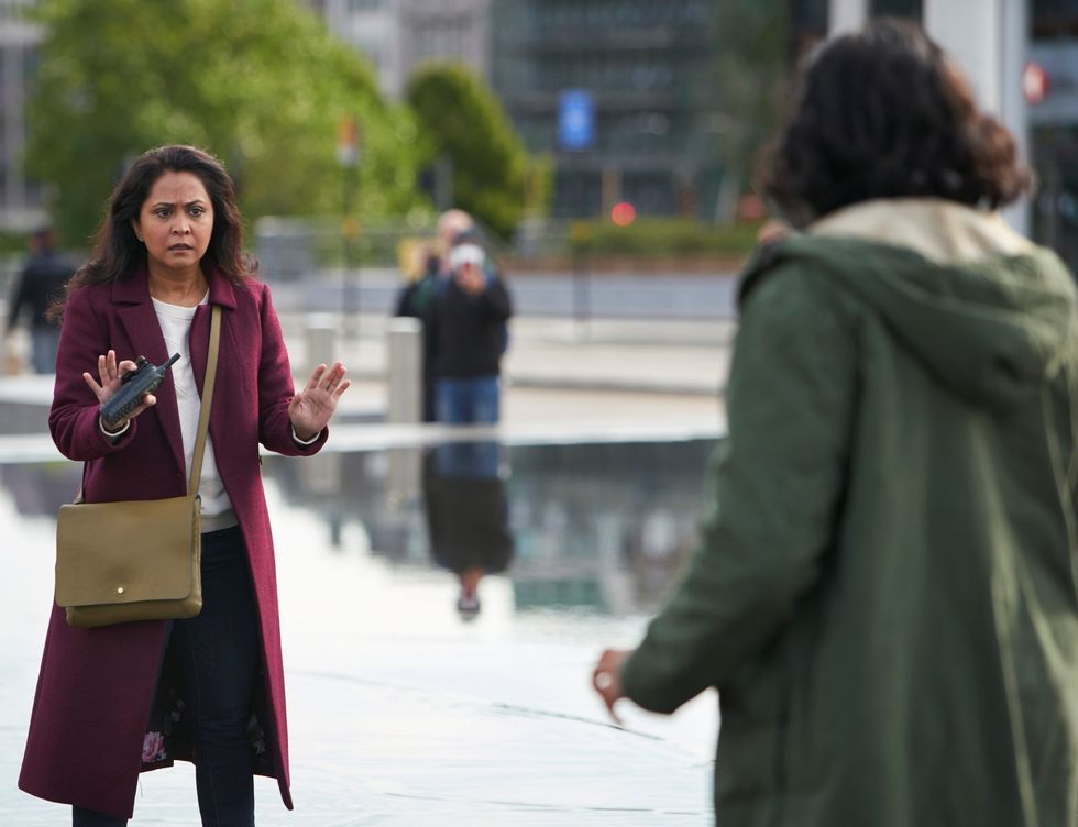 LEAD INSET 2 DI RAY Parminder Nagra as Detective Inspector Rachita Ray disarns man with knife pic three 9 May 2022
