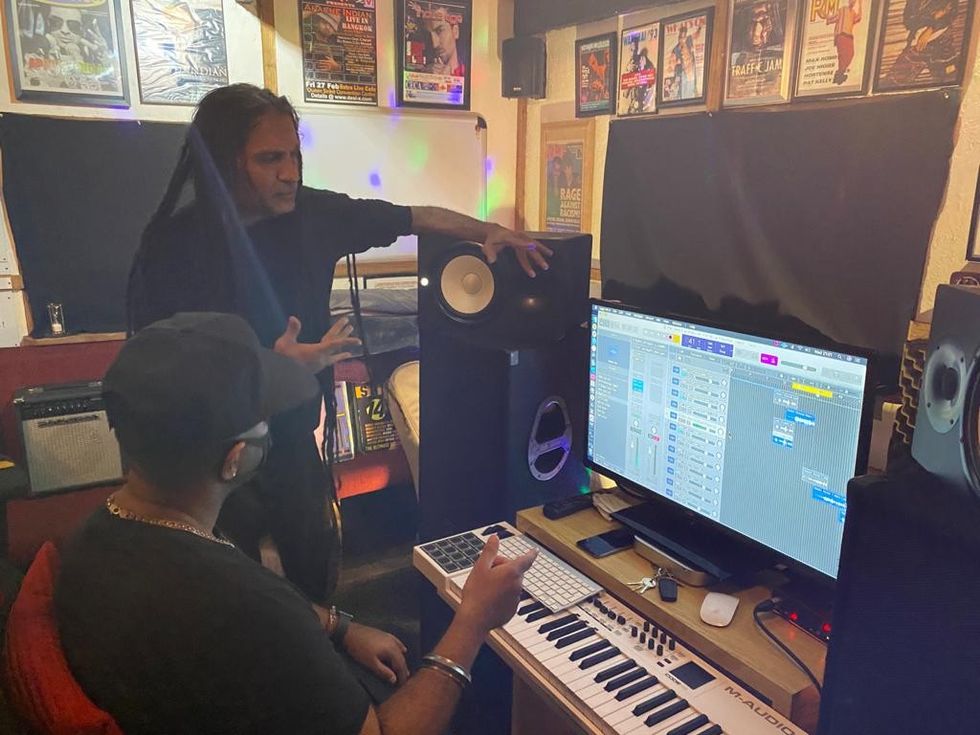 Lead inset Jay productions with Apache Indian fe3c