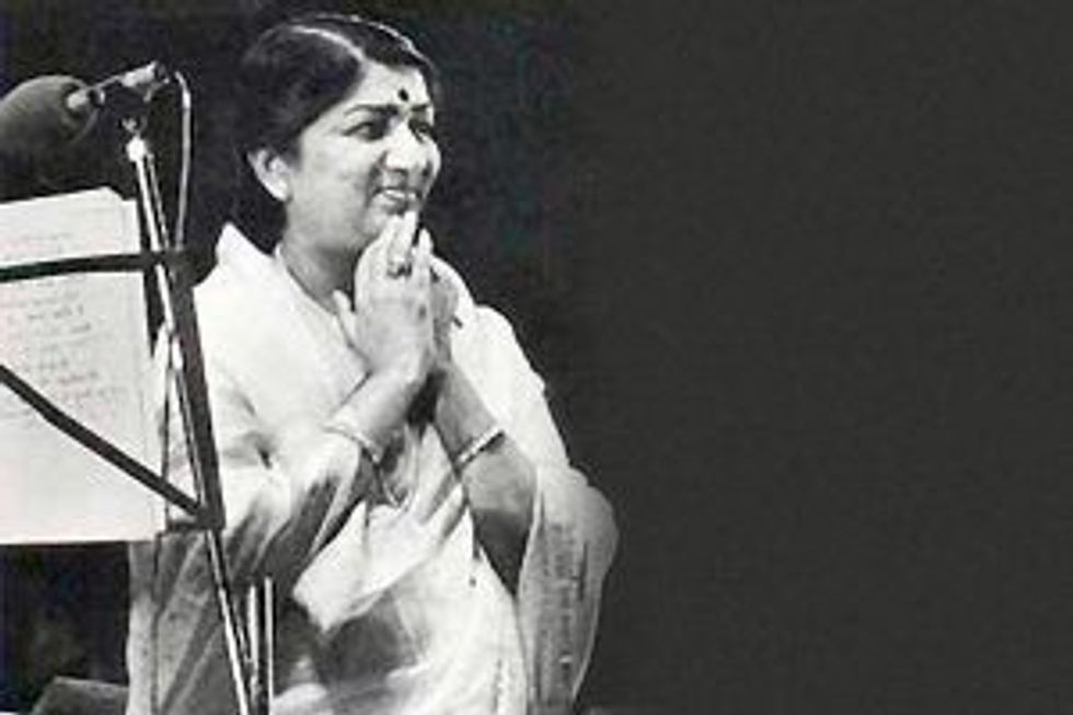Lead inset Lata Mangeshkar 273