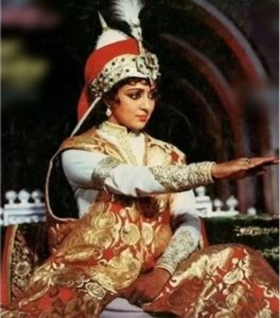 Lead inset Razia Sultan 3121