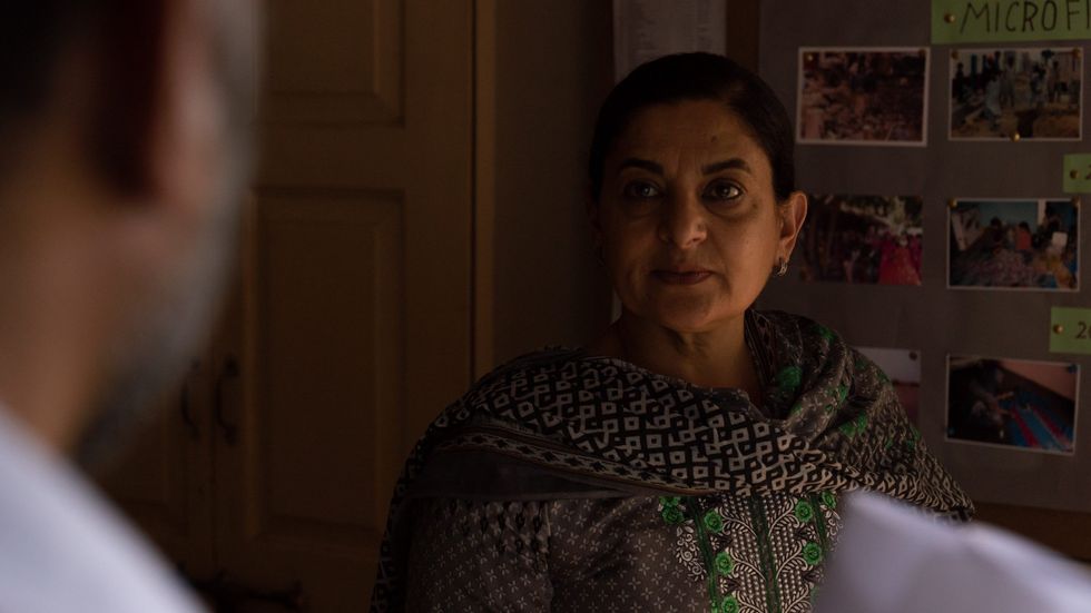 Lead inset Sudha in INTO DUST DSC07842