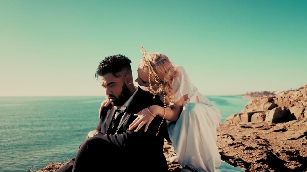 Lead inset UNANSWERED QUESTIONS VIDEO STILL SHOT 1