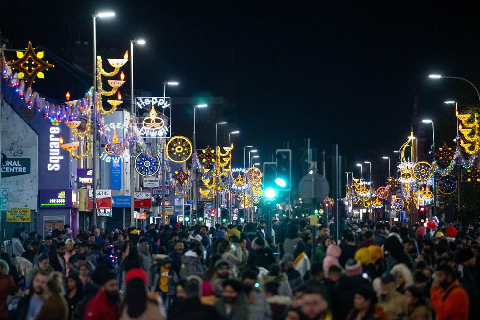 LEAD Leicester lights