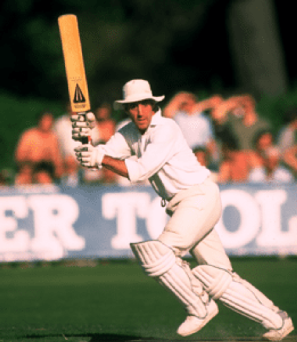 LEAD Mike Brearley INSET Optional Batting GettyImages 1224525
