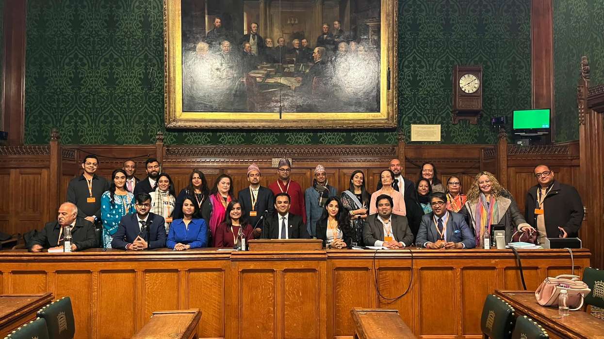 Led by Dhruv Chhatralia BEM, the session focused on deities such as Ganesha, Skanda, Parvati, Shiva, and the last four forms of Nava Durga.