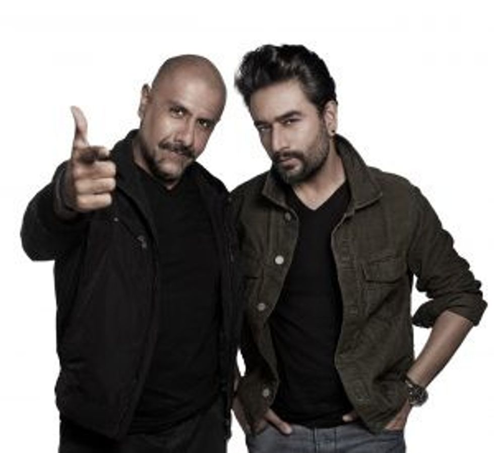 LIVE PERFORMANCE VISHAL SHEYKHAR LIVE 3570 n copy