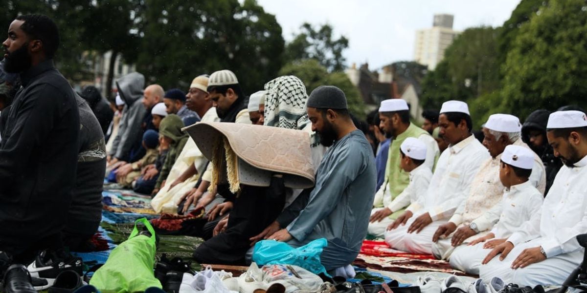 England Native Muslims ‘Nearly one in two Muslims face racism and discrimination in Europe ...