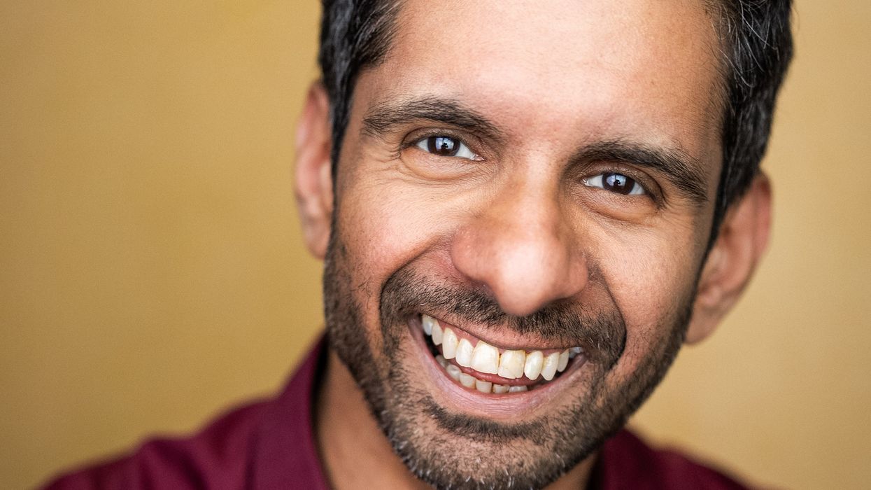 Mitesh Soni talks about The Play That Goes Wrong