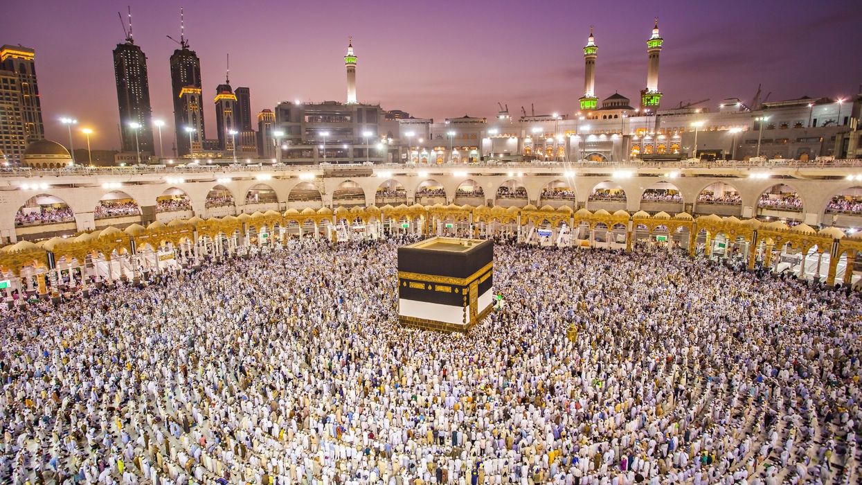 Saudi deploys raids, drones to block unauthorised hajj pilgrims