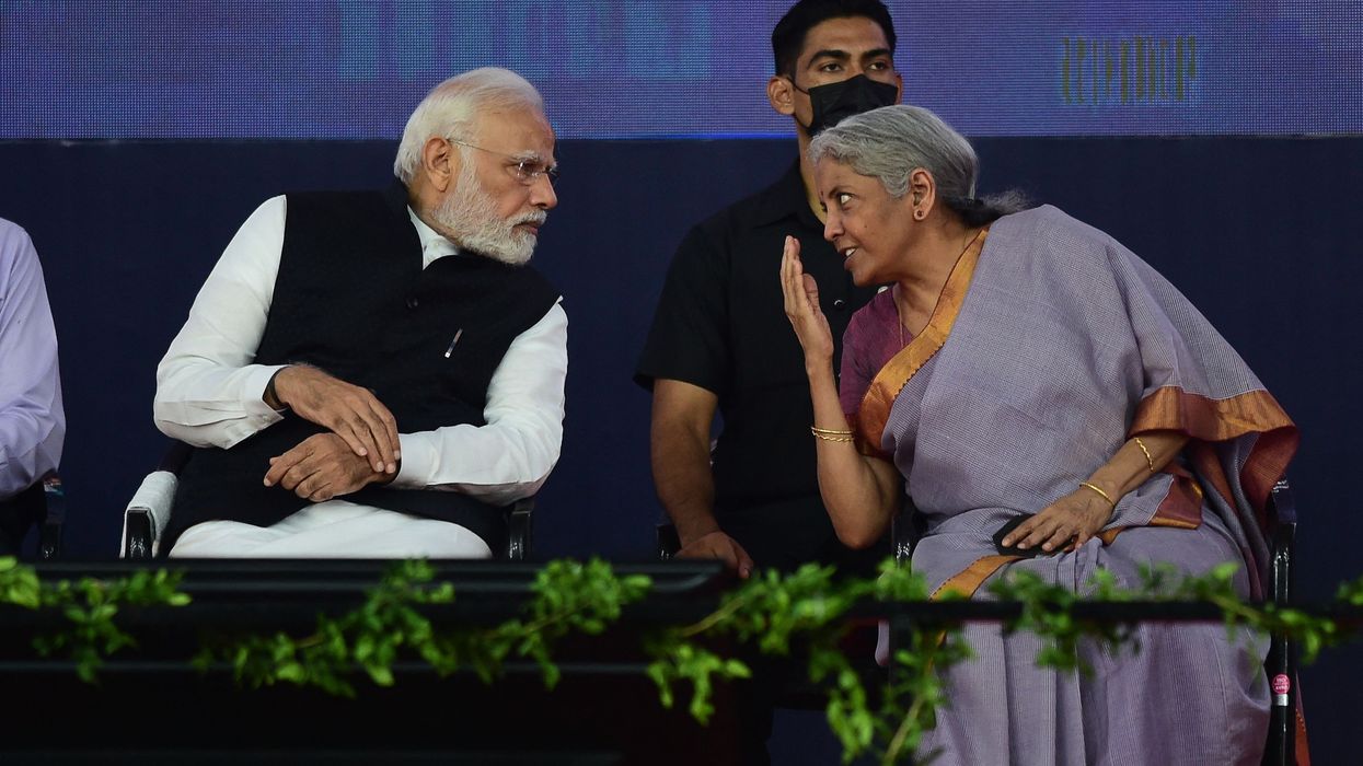 India faces growth challenge
as global uncertainty mounts